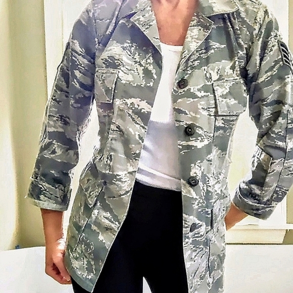Authentic Camouflage Utility Jacket Women's Small